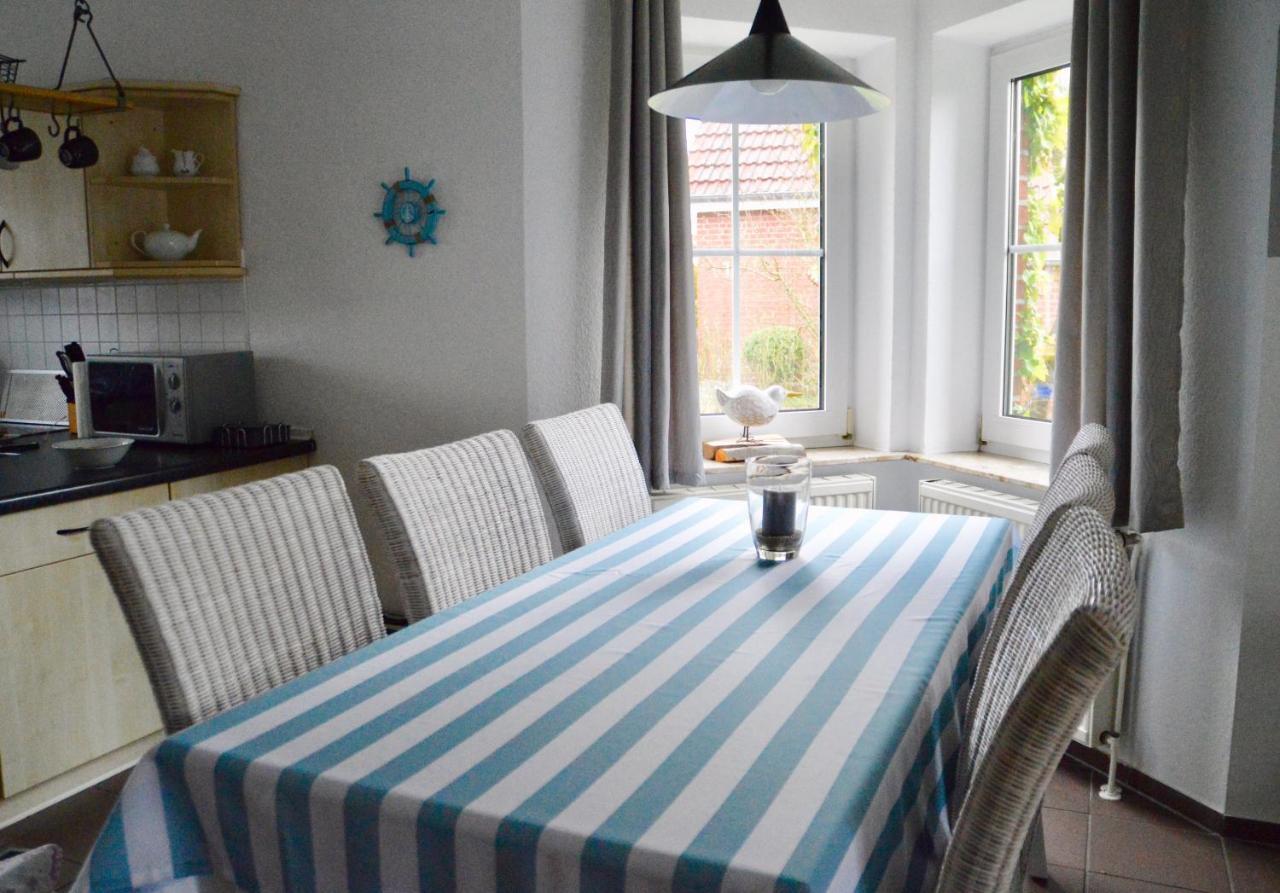 Ferienhaus Heimathafen Neßmersiel Bagian luar foto